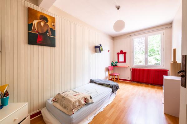 Chilly-Mazarin (91380) Maison individuelle 7 pièces de plain-pied !