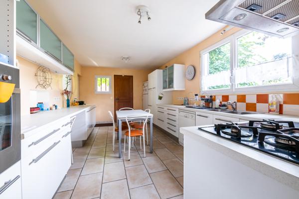 Chilly-Mazarin (91380) Maison individuelle 7 pièces de plain-pied !