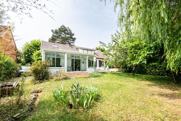 Chilly-Mazarin (91380) Maison individuelle 7 pièces de plain-pied !