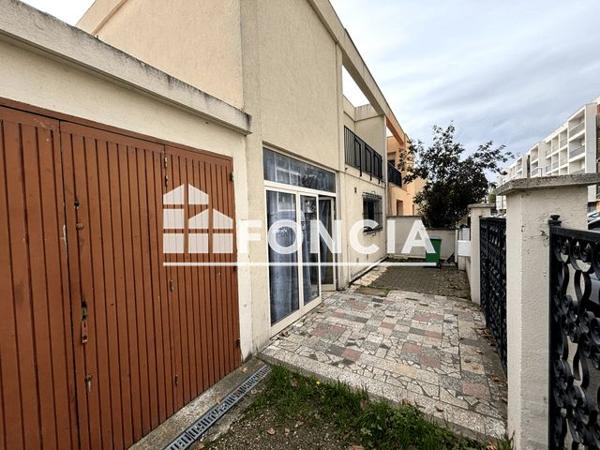 À vendre Maison 4 pièces 85 m² - Avignon 84000