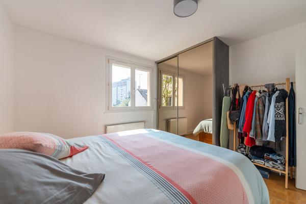 Superbe 4 pièces refait à neuf centre ville de Fonteay Aux Roses