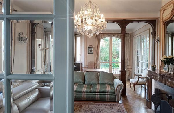 Demeure Bourgeoise 10 pièces 300 m2 SAINT MAUR DES FOSSÉS (94210)