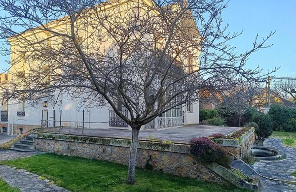 Demeure Bourgeoise 10 pièces 300 m2 SAINT MAUR DES FOSSÉS (94210)