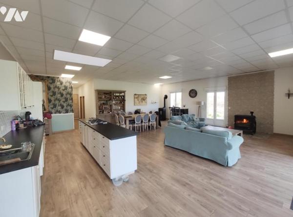 Immeuble RUE 1105 m²