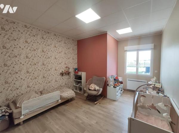 Immeuble RUE 1105 m²