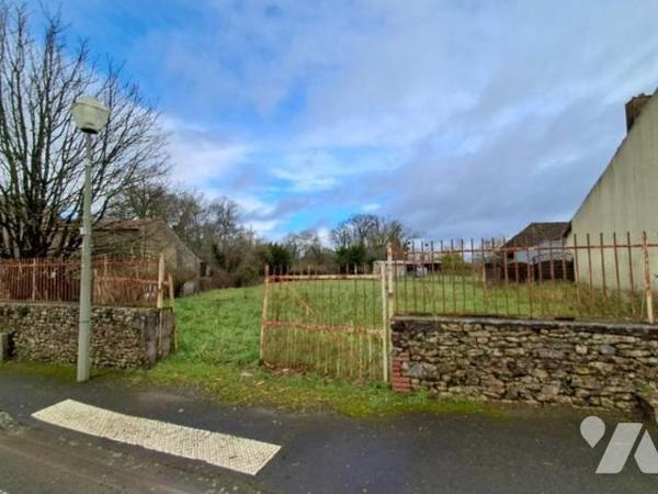 Au cœur du centre bourg de Saint Sulpice en Pareds