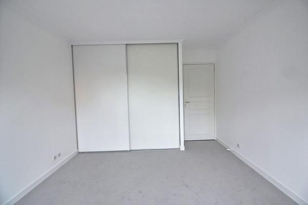 Carnot-Gambetta : Superbe 5 pièces de 99m² + cave + 2 places de parking
