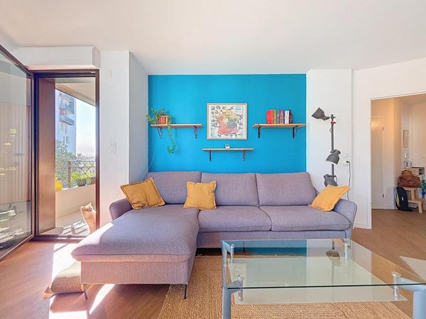 APPART 3 PIECES DERNIER ETAGE, 2 LOGGIAS, PARKING