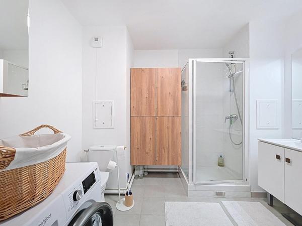 APPART 3 PIECES DERNIER ETAGE, 2 LOGGIAS, PARKING