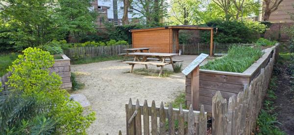 APPART 3 PIECES DERNIER ETAGE, 2 LOGGIAS, PARKING