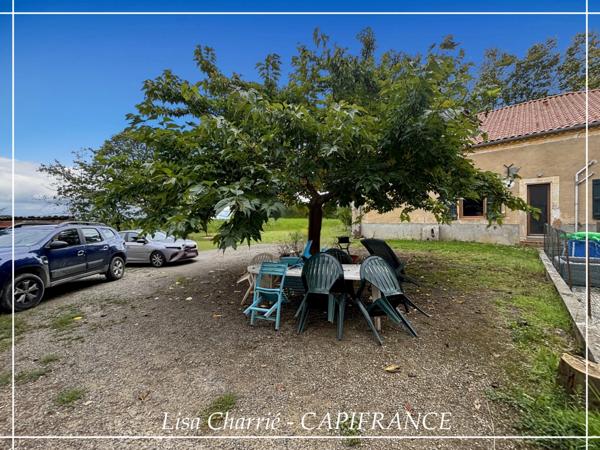 Propriete à vendre 11 pièces de 406 m2 habitables au total, avec dépendance sur 5261 m2 proche de NOGARO (32)