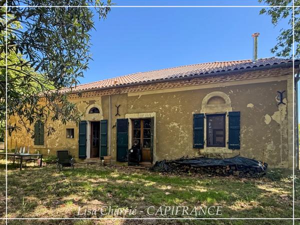 Propriete à vendre 11 pièces de 406 m2 habitables au total, avec dépendance sur 5261 m2 proche de NOGARO (32)