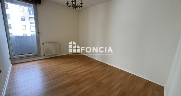 Location Appartement 4 pièces 84 m² - Brest 29200
