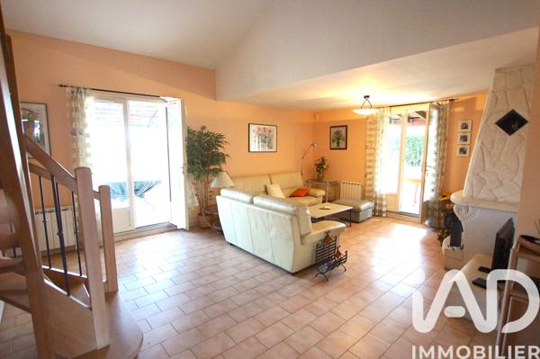 Maison à vendre 6 pièces 182 m² Forcalquier