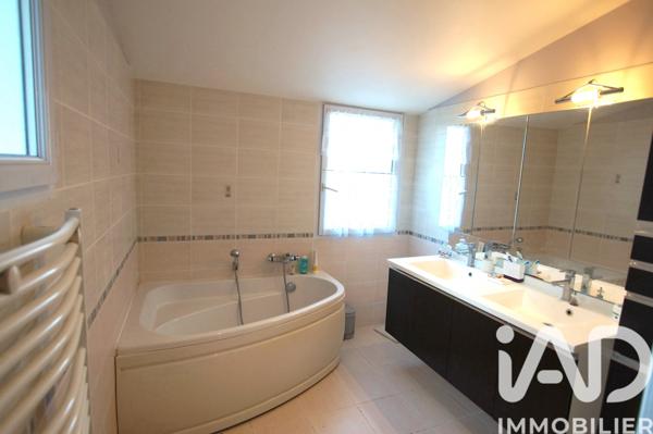 Maison à vendre 6 pièces 182 m² Forcalquier