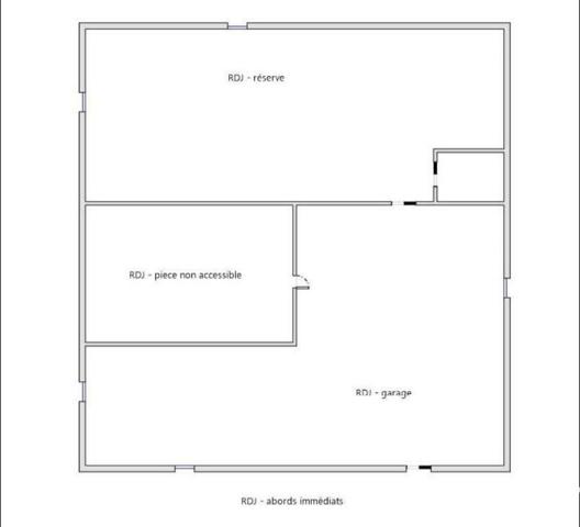 Villa avec jardin, 4 chambres et garage