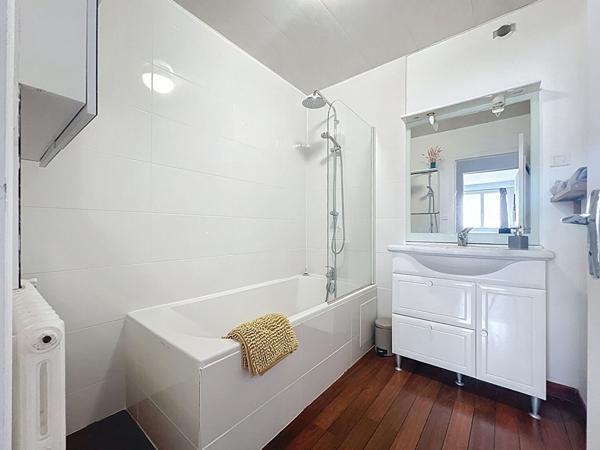 Achat immeuble Cholet - 11 pièce(s) - 193 m² - 430 500 €