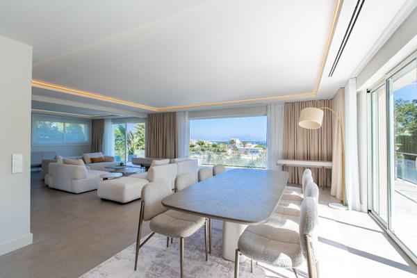 Vente Maison contemporaine Cap D'Antibes 8 Pièces 320 m²