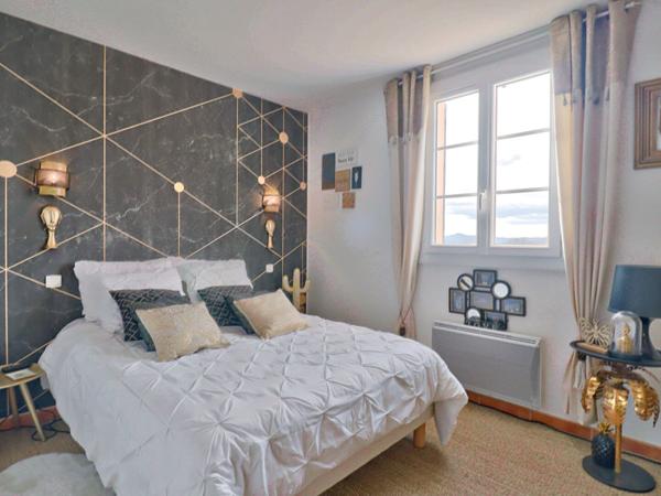 VILLA D'EXCEPTION TYPE 8 AVEC VUE IMPRENABLE JARDIN PISCINE ET TERRASSE