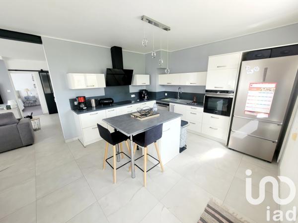 Maison à vendre 7 pièces 150 m² Saint-Parres-aux-Tertres