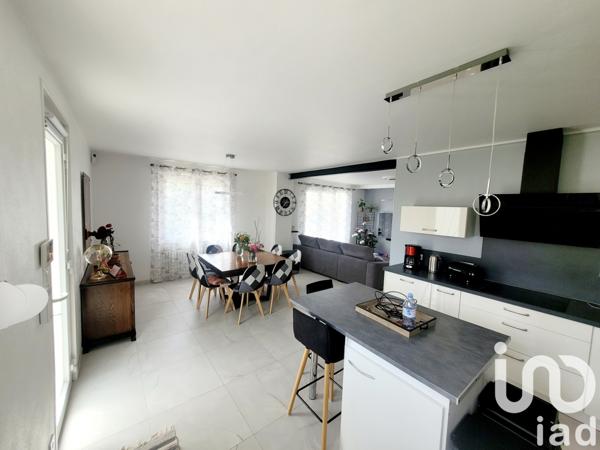 Maison à vendre 7 pièces 150 m² Saint-Parres-aux-Tertres