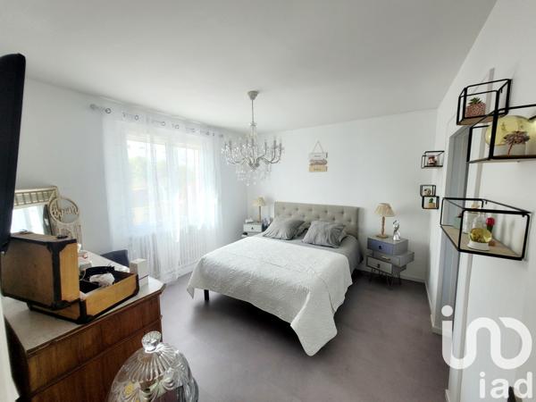 Maison à vendre 7 pièces 150 m² Saint-Parres-aux-Tertres