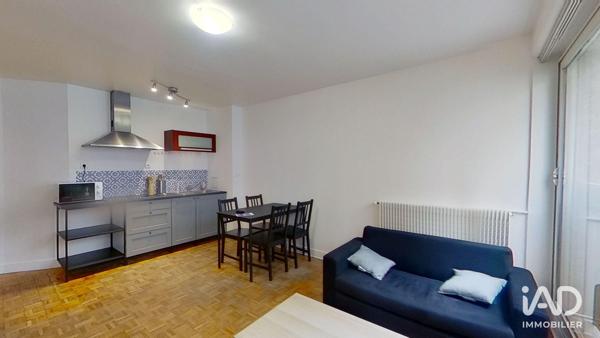 Location appartement 2 pièces 37 m² Paris 15
