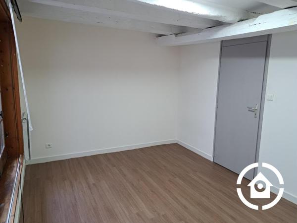 IMMEUBLE DE RAPPORT EN CŒUR DE VILLE DE COGNAC – REVENUS LOCATIFS DE 47 718 €/AN