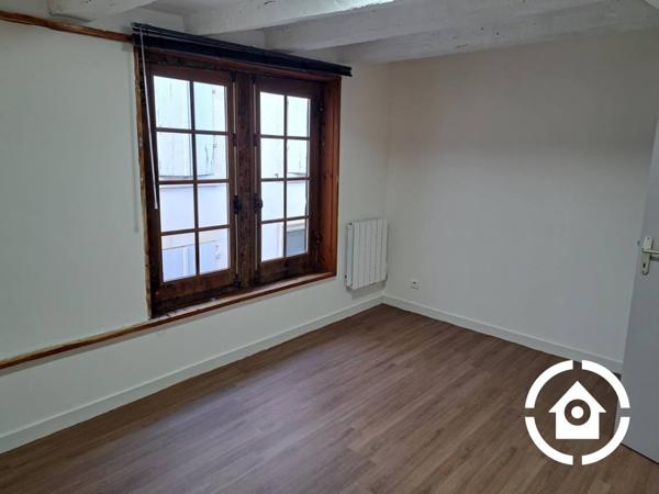 IMMEUBLE DE RAPPORT EN CŒUR DE VILLE DE COGNAC – REVENUS LOCATIFS DE 47 718 €/AN