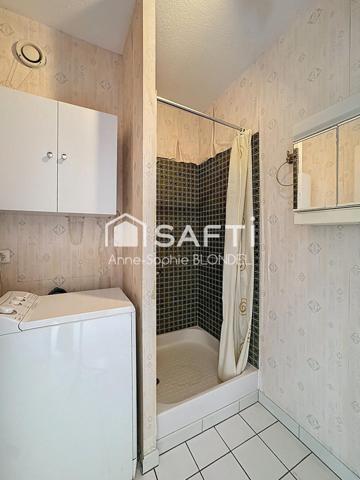 BORDEAUX PARC BORDELAIS Appartement 3 chambres, parking et cave