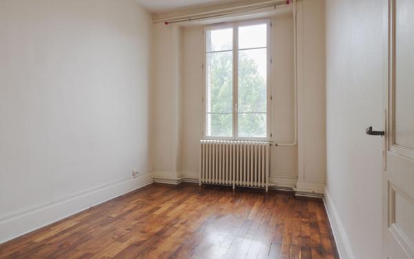 Appartement à vendre    2 pièces • 57,75 m2 Lyon 9