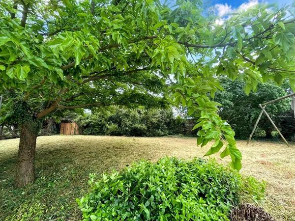 Location                                                      Maison
                        
                     5 pièces                      108 m2                     à Vienne