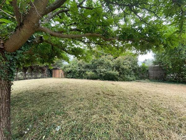 Location                                                      Maison
                        
                     5 pièces                      108 m2                     à Vienne