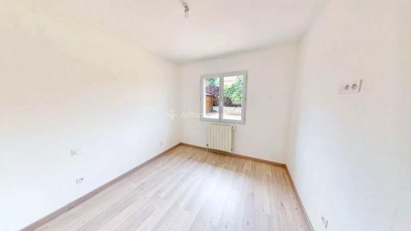 Location                                                      Maison
                        
                     5 pièces                      108 m2                     à Vienne