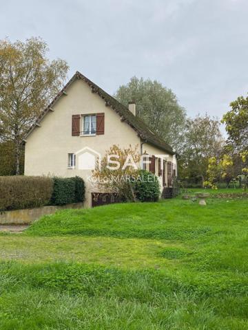 Maison 5 chambres, terrains de 25723m² avec hangar