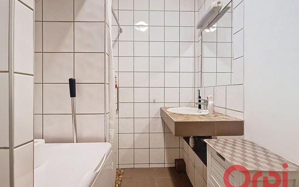 Appartement à louer    1 pièce • 18,73 m2 Lyon 7