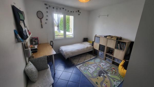 Maison Aiffres 6 pièce(s) 168 m2