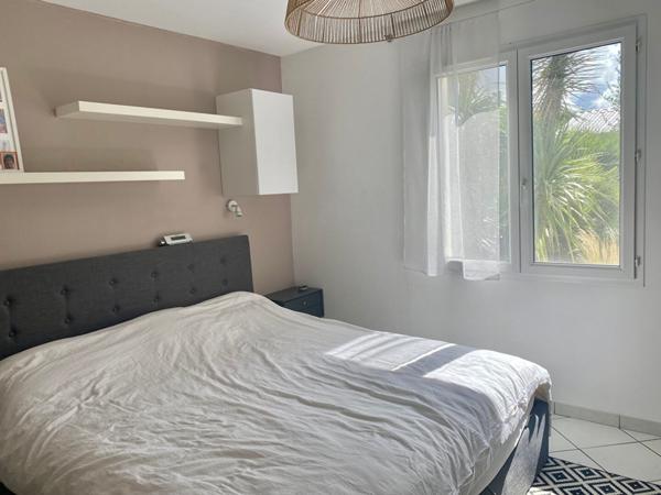 Maison Aiffres 6 pièce(s) 168 m2