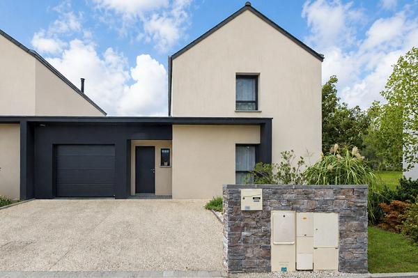 Maison récente 2023 à Châteaugiron / 110 m² / 4 chambres / Suite parentale / Garage