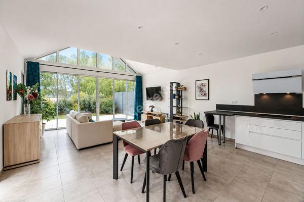 Maison récente 2023 à Châteaugiron / 110 m² / 4 chambres / Suite parentale / Garage