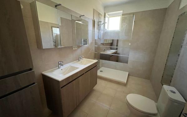 Maison à vendre    4 pièces • 140 m2 Barbentane