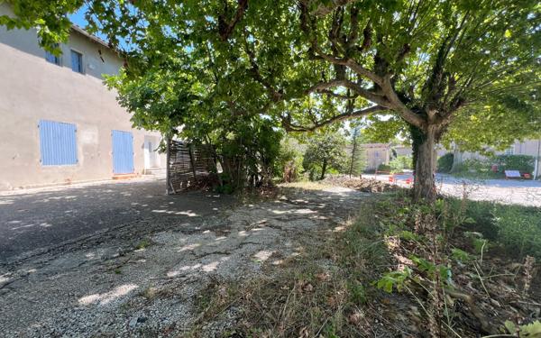 Maison à vendre    4 pièces • 140 m2 Barbentane