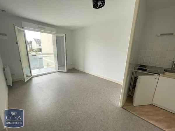 Appartement à louer 1 pièce 22.06m² Joué-lès-Tours (37300)