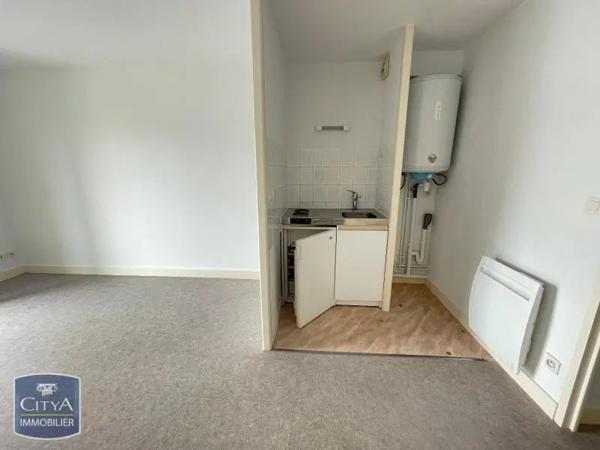 Appartement à louer 1 pièce 22.06m² Joué-lès-Tours (37300)