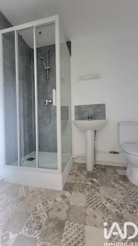 Location appartement 2 pièces 42 m² Charleville-Mézières