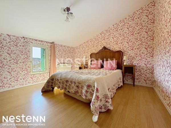 maison de caractere du 19eme avec piscine et gite independant !