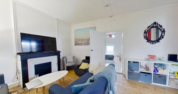 CHAMBRE EN COLOCATION