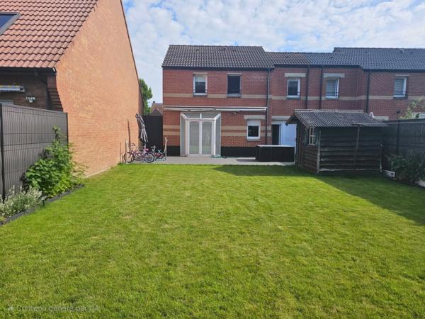 A LOUER : MAISON DE LOTISSEMENT (VIDE ou MEUBLEE)