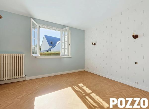 A VENDRE. CENTRE BOURG TESSY-BOCAGE. MAISON AVEC VIE DE PLAIN-PIED. TESSY BOCAGE