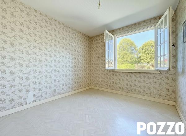 A VENDRE. CENTRE BOURG TESSY-BOCAGE. MAISON AVEC VIE DE PLAIN-PIED. TESSY BOCAGE